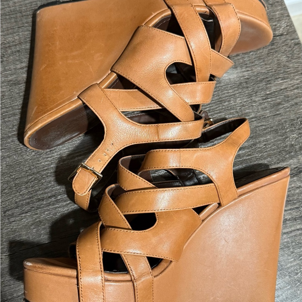 Vince Camuto Tan Leather Crisscross Platform Heels – Size 8.5